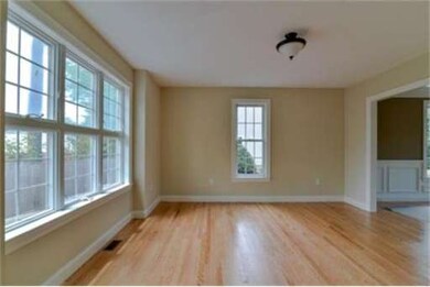 94 Fenwick St, Framingham, MA 01701 - photo 4