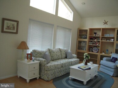 6239 Parallel Ln, Columbia, MD 21045 - photo 3