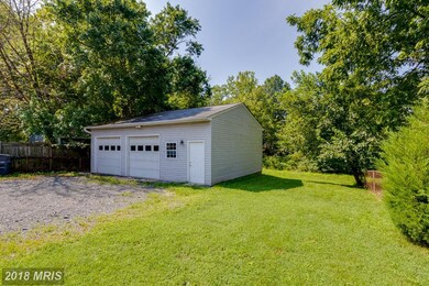 235 Cabbel Dr, Manassas Park, VA 20111 - photo 3