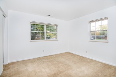 3820 Lantern Ln, Columbus, IN 47203 - photo 6