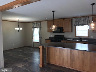 1024 Warm Springs Rd unit 46, Chambersburg, PA 17202 - photo 4