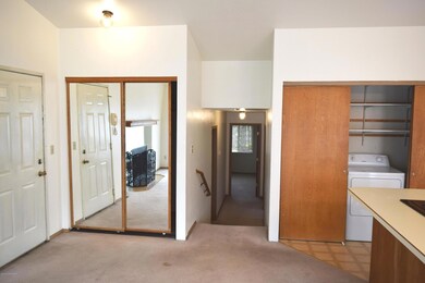 3947 Lunar Dr unit 3, Anchorage, AK 99504 - photo 6