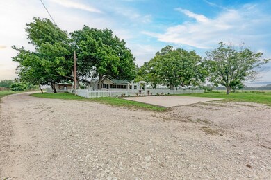 7800 County Road 210, Bertram, TX 78605 - photo 5