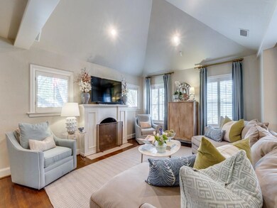 5631 Mercedes Ave, Dallas, TX 75206 - photo 5