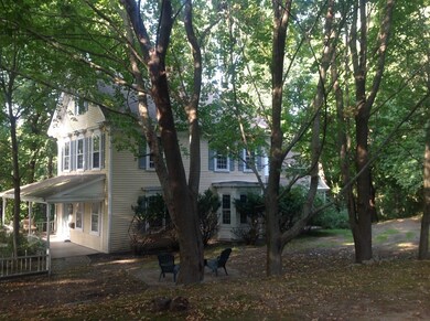 4 Crooked Meadow Ln, Hingham, MA 02043 - photo 2