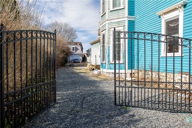 17 Ayrault St, Newport, RI 02840 - photo 3