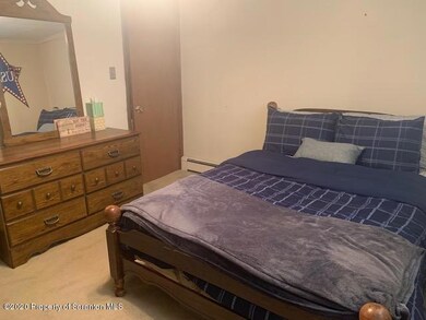 713 Dunmore St, Throop, PA 18512 - photo 5