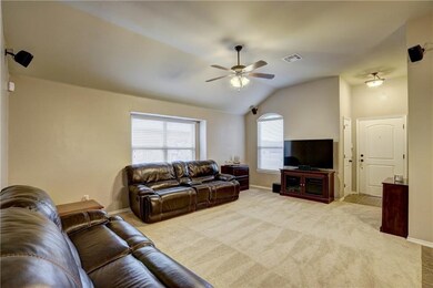 19721 Vista Ave, Edmond, OK 73012 - photo 4
