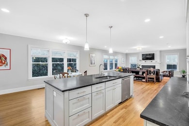 26 Brooks St, Concord, MA 01742 - photo 3