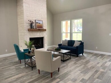 301 Arborview Dr, Weatherford, TX 76485 - photo 4