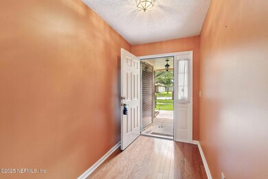 6-web-or-mls-Moon Harbor Way-S1007-006