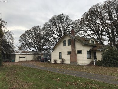 1522 W Main St, Molalla, OR 97038 - photo 4