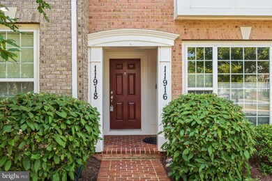 11918 Little Seneca Pkwy unit 2452, Clarksburg, MD 20871 - photo 2