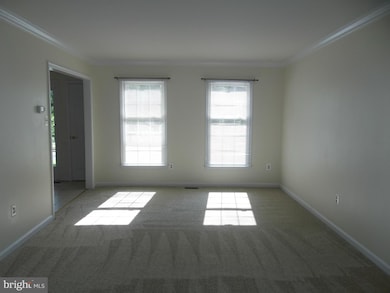 7801 Brookstone Ct, Ellicott City, MD 21043 - photo 3