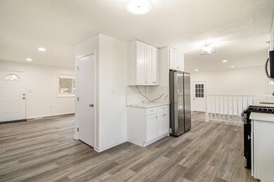 2578 N Carmelo Ln, La Porte, IN 46350 - photo 3