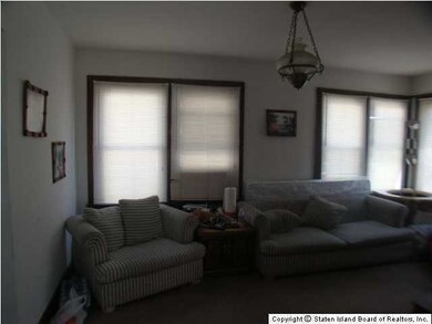 127 Jefferson St, Staten Island, NY 10304 - photo 4