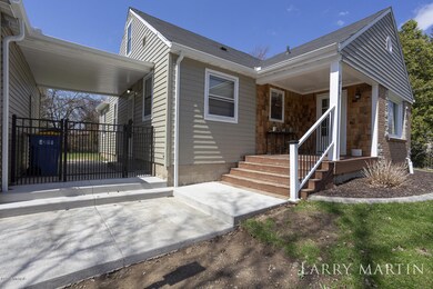 1819 Wooster Ave SE_78