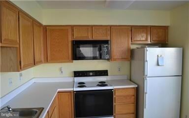 8159 Bayonet Way unit 203, Manassas, VA 20109 - photo 5