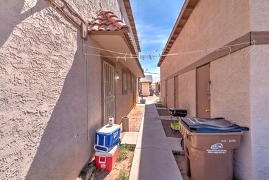 545 W 16th Ave-4