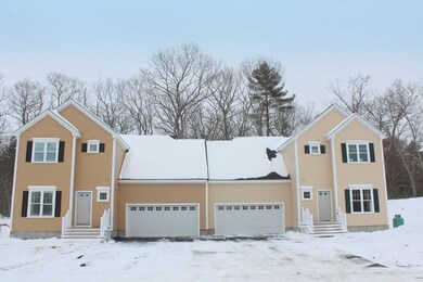 31 Brookview Ln unit 31, Mendon, MA 01756 - photo 2