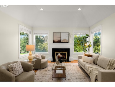 17634 Brookhurst Dr, Lake Oswego, OR 97034 - photo 6