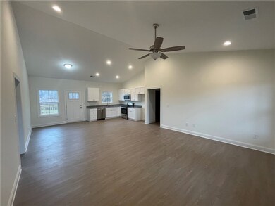 Photo of similar floor plan without basement