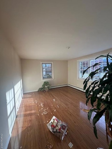 147 Pauls Path, Coram, NY 11727 - photo 5