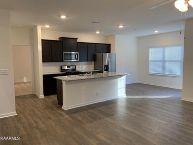 8678 Leeanna Brooke Ln, Knoxville, TN 37920 - photo 2