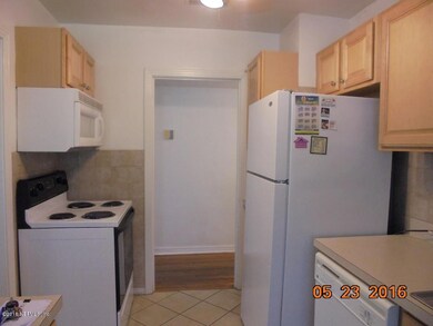 9741 Macarthur Ct N, Jacksonville, FL 32246 - photo 6