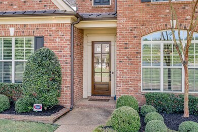 13867-River-Grove-snapsold-screen-192230