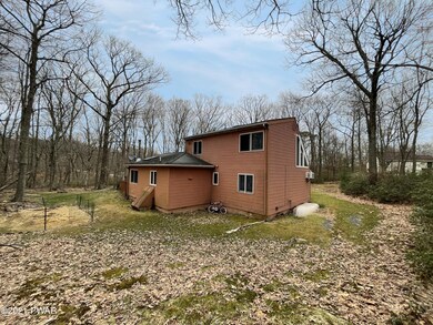 187 Conashaugh Trail, Milford, PA 18337 - photo 4