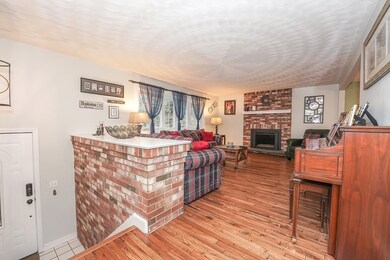 1 Robbern Rd, Hopkinton, MA 01748 - photo 5