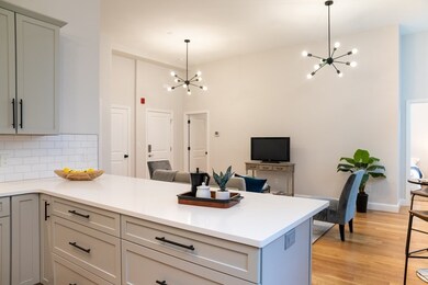 559 Summer St unit 1, Lynn, MA 01905 - photo 6