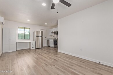 1027 E Dunlap Ave unit 2, Phoenix, AZ 85020 - photo 3