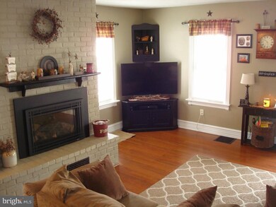 27 S 8th St, Quakertown, PA 18951 - photo 6