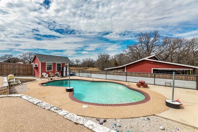 248 Harmony Cir, Weatherford, TX 76087 - photo 6