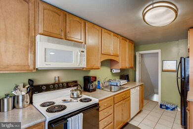 1108 Halstead Rd, Parkville, MD 21234 - photo 4