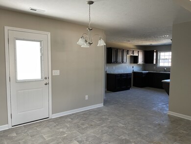 168 Grace Ct, Manchester, TN 37355 - photo 5