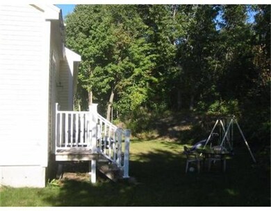 11 Railroad St unit B, Pepperell, MA 01463 - photo 3