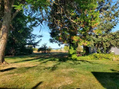 175 SE Fir Villa Rd, Dallas, OR 97338 - photo 4