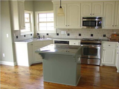 Kitchen with Island