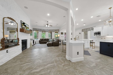 5603 Caspian Falls Ln, Fulshear, TX 77441 - photo 7