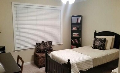 upstairs bedroom 3