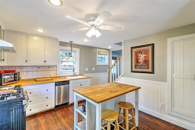 30 Bluff St, Riverside, RI 02915 - photo 6