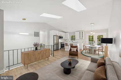 8815 Falling Leaf Dr, Owings, MD 20736 - photo 2