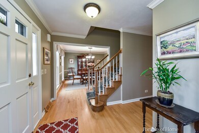 1675 Rosebud Ct, Wheaton, IL 60189 - photo 2