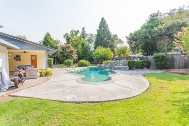 3728SuzanneWay-MLS-32