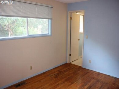 Bathroom, Attached