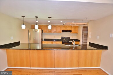 11034 Saffold Way, Reston, VA 20190 - photo 5