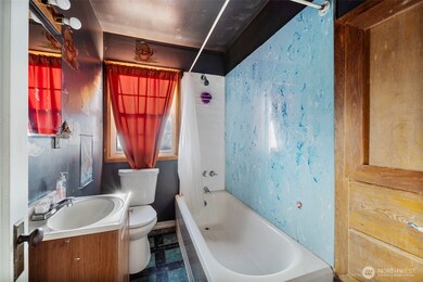 115 W 2nd St, Waitsburg, WA 99361 - photo 7